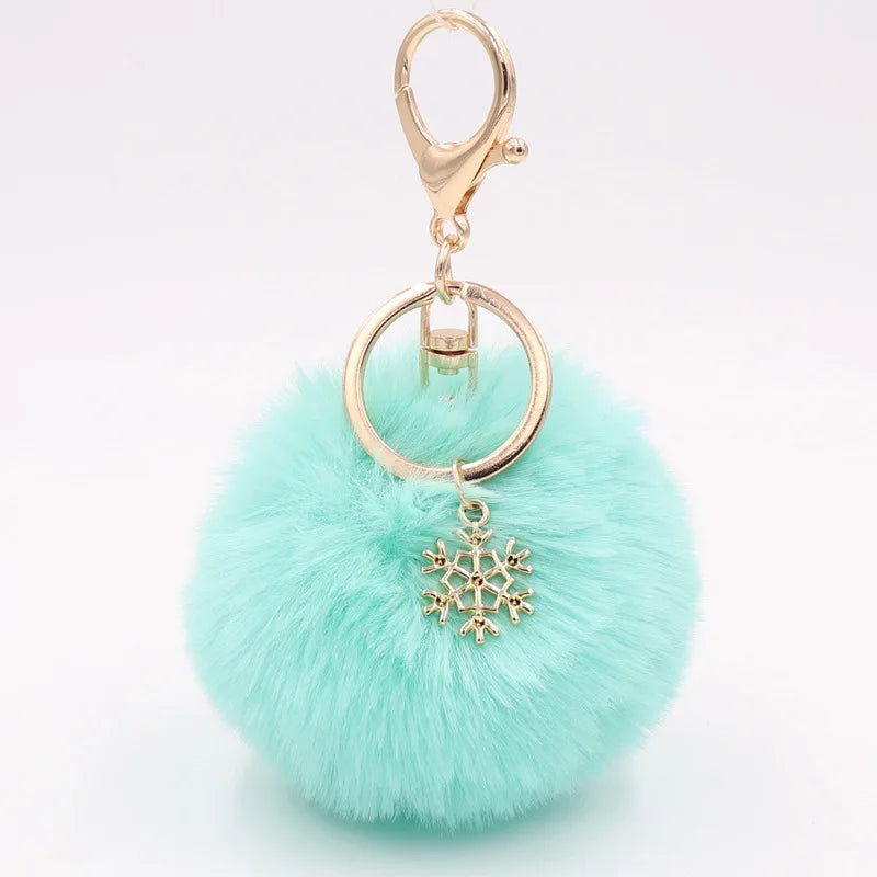 New Fashion Solid Color Snowflake Key Chains Soft Pompom Ball Car Keychain Ladies Fashion Christmas Accessories Key Chains Gifts